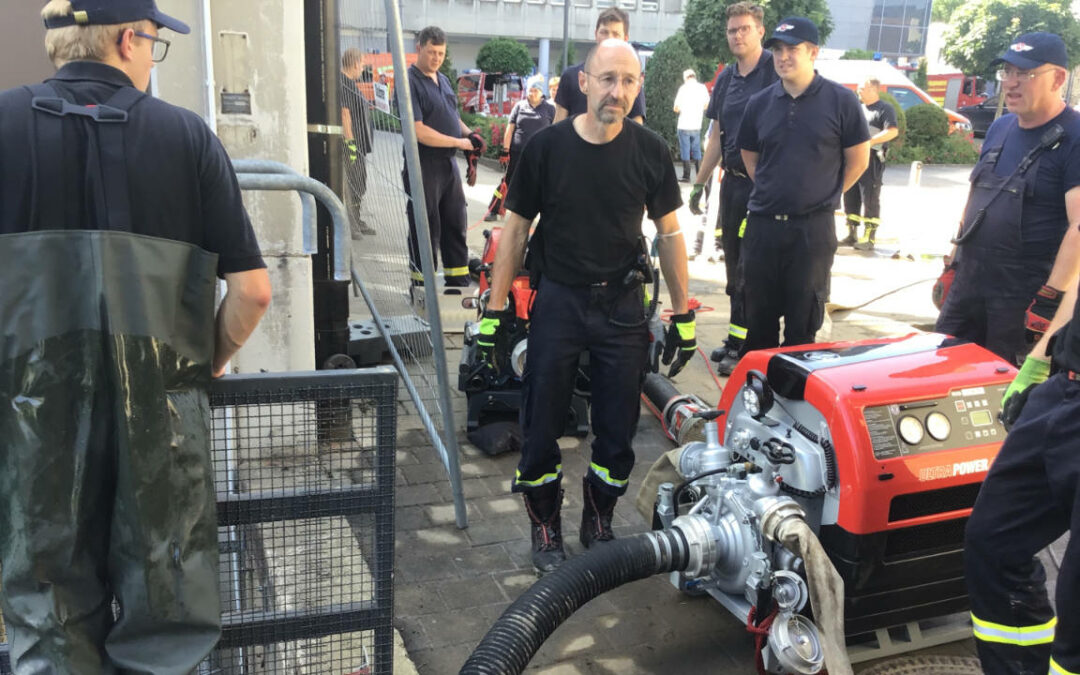 Einsatz der Kreisfeuerwehrbereitschaft im Hochwassergebiet