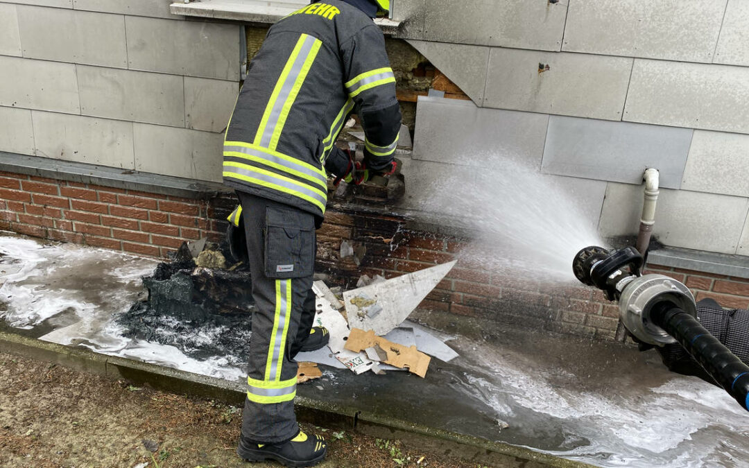 Fassadenbrand in der Mühlenbergstraße