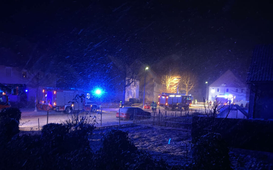 Dachstuhlbrand in Deensen