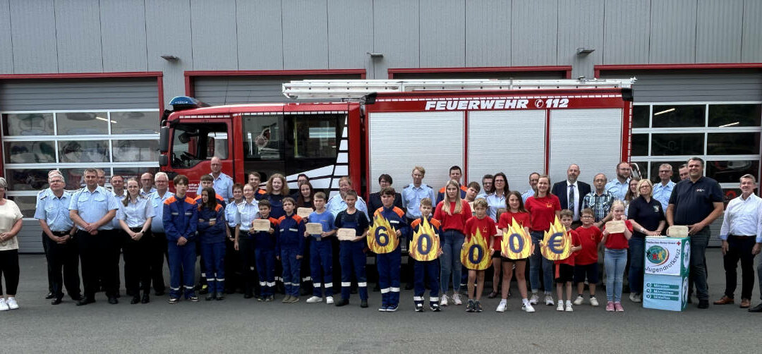 Volksbank unterstützt 15 Kinder- und Jugendgruppen