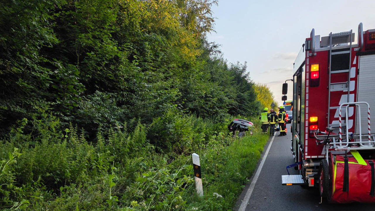 Verkehrsunfall auf der B64 Richtung Odfeld